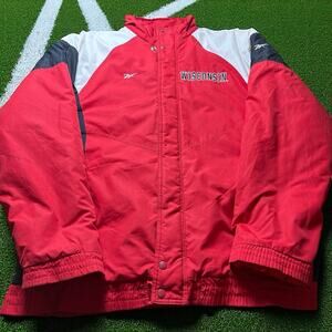 Vintage University Of Wisconsin Badgers Men’s Reebok XL Jacket